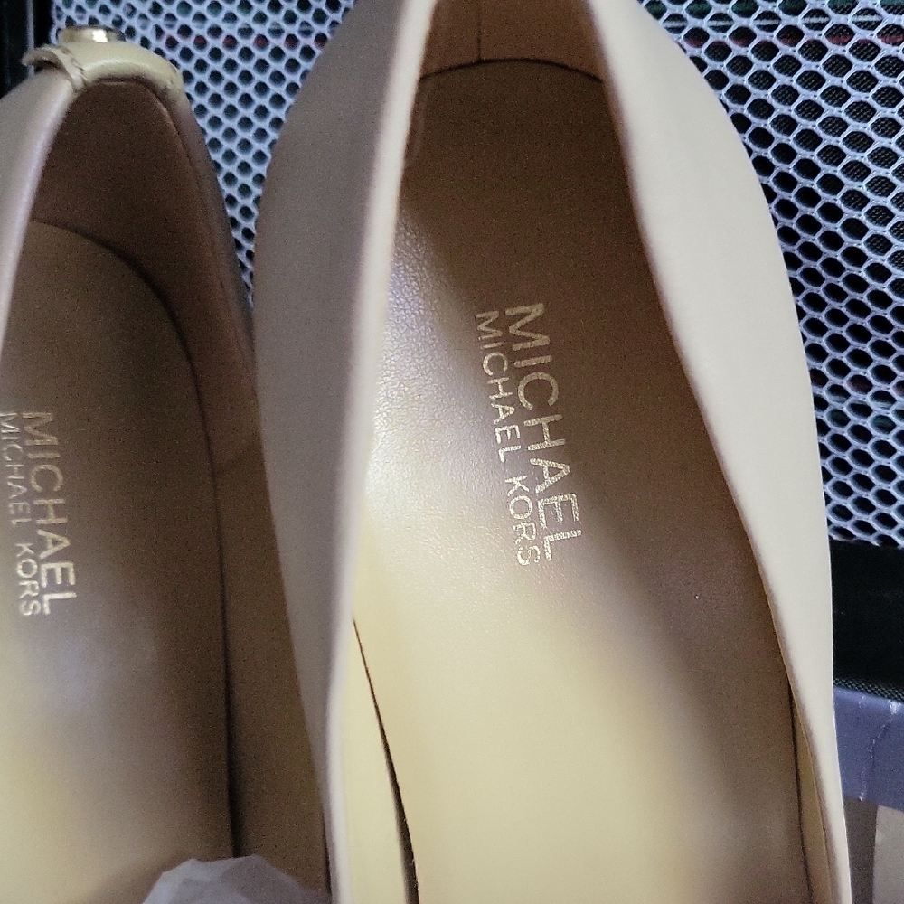 Michael Kors Beige Heels